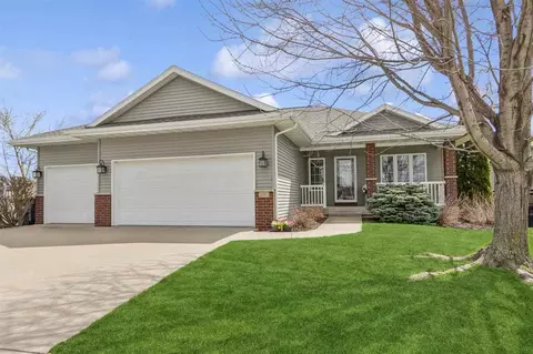200 Ashford Pl, Iowa City, IA 52245