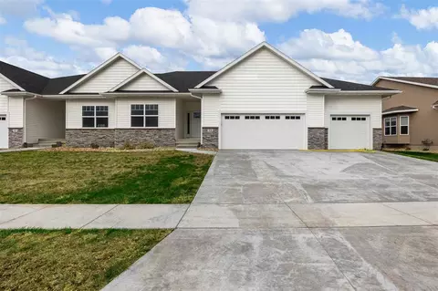 931 Commercial St, Lisbon, IA 52253
