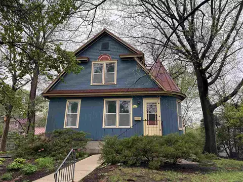 1014 Sheridan Ave, Iowa City, IA 52240