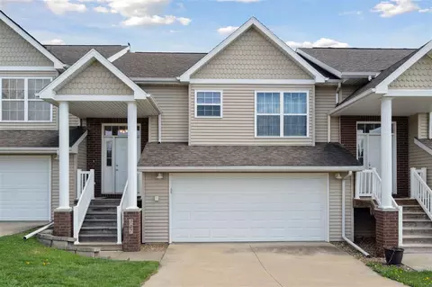 107 Pedersen St, West Branch, IA 52358