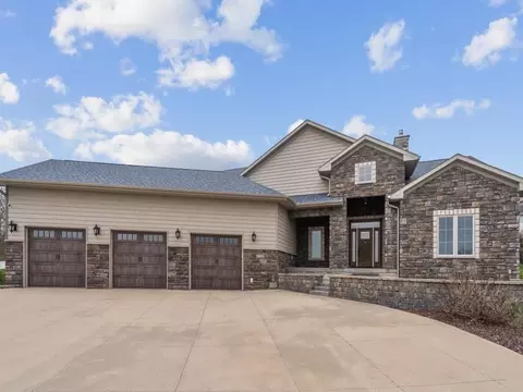 1780 Cedar Springs Ct, North Liberty, IA 52317