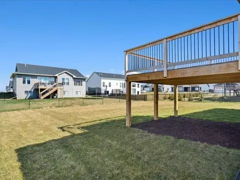 714 Windam Ct, Solon, IA 52333 photo 5