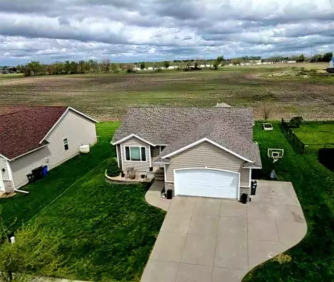 5514 Ruhd, Cedar Rapids, IA 52404