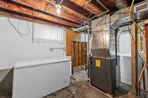 Other - 327 36th St NE, Cedar Rapids, IA 52402 photo 8 of 9