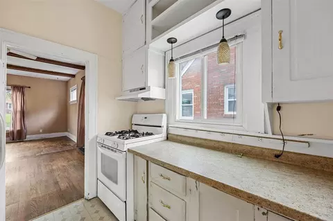 Other - 327 36th St NE, Cedar Rapids, IA 52402 photo 4 of 9
