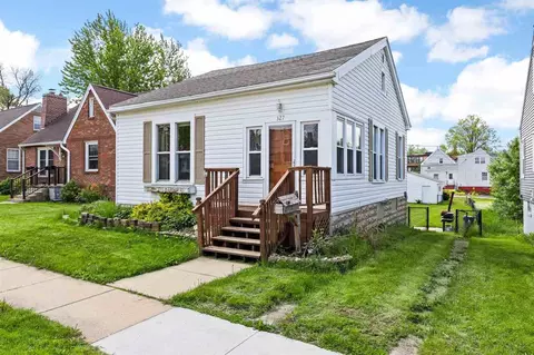 Other - 327 36th St NE, Cedar Rapids, IA 52402 photo 3 of 9