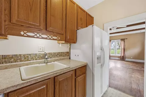 Kitchen - 327 36th St NE, Cedar Rapids, IA 52402 photo 3 of 3