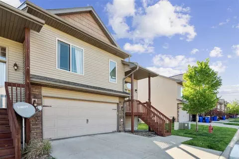1466 Marilyn Dr, North Liberty, IA 52317