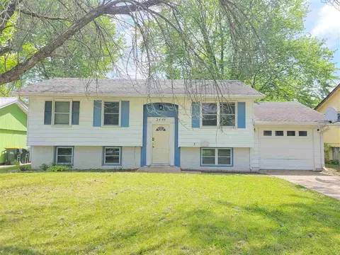 2444 Nevada Ave, Iowa City, IA 52240