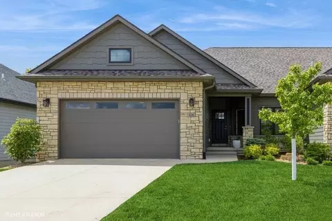 356 Russell Slade Blvd, Coralville, IA 52241