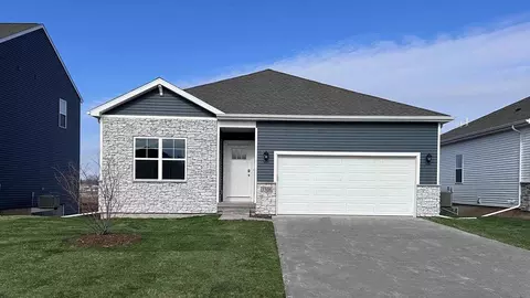 3330 Dreusicke Dr, Coralville, IA 52241