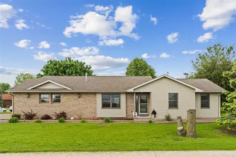 1280 Scales Bend Rd NE, North Liberty, IA 52317