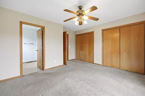 Bedroom - 1770 North Dr, Ely, IA 52227 photo 4 of 4