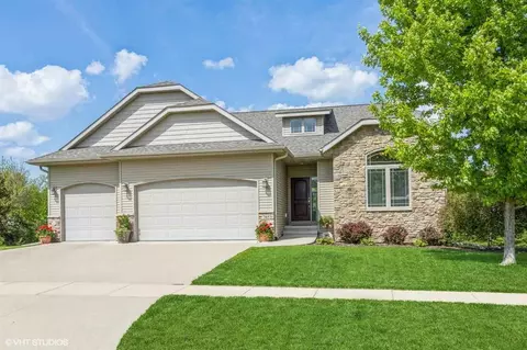 785 Chukar Cir, North Liberty, IA 52317