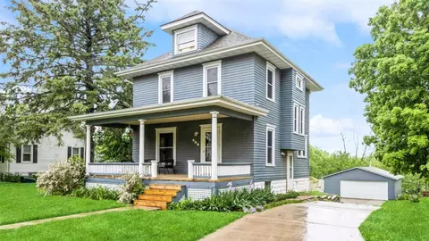 408 North St, Williamsburg, IA 52361