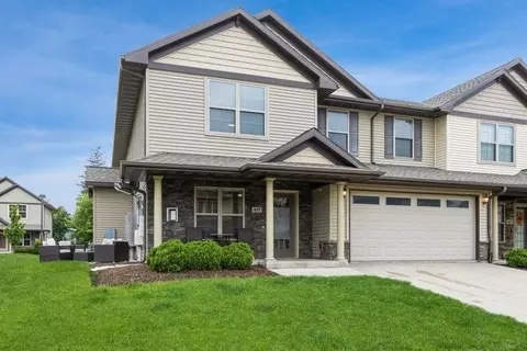 405 Churchill Dr, North Liberty, IA 52317