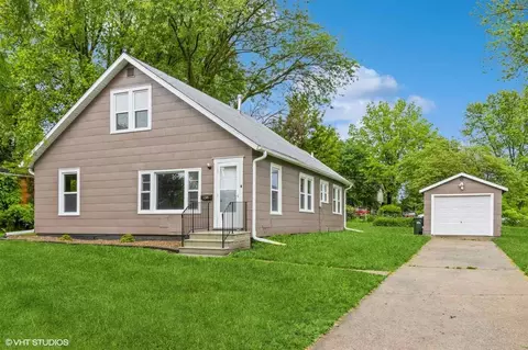 1314 2nd Ave, Iowa City, IA 52240