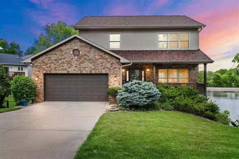 1721 12th Ave, Coralville, IA 52241