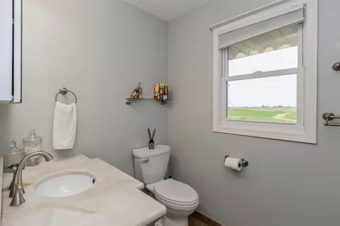Bath - 976 E St, Conroy, IA 52220 photo 3 of 4