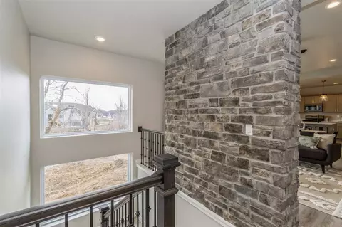 Entry Way - 3105 Sunflower St, Ely, IA 52227 photo 5 of 10