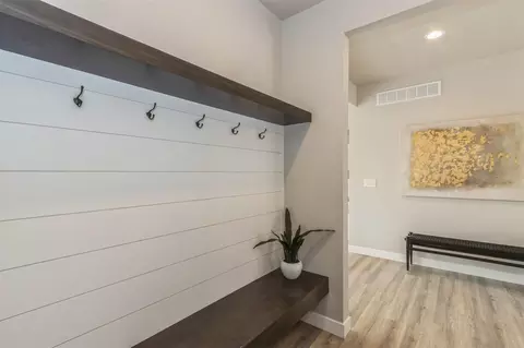 Entry Way - 3105 Sunflower St, Ely, IA 52227 photo 8 of 10