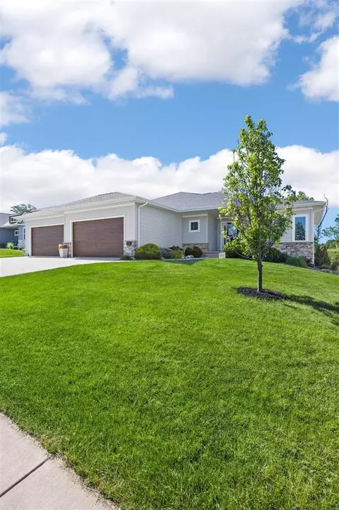 6127 Rapids Ridge Rd NE, Cedar Rapids, IA 52411 photo 42