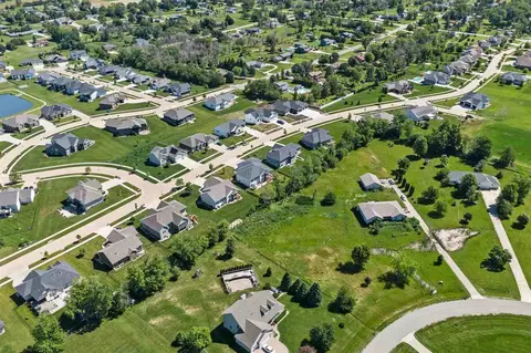 6127 Rapids Ridge Rd NE, Cedar Rapids, IA 52411 photo 51