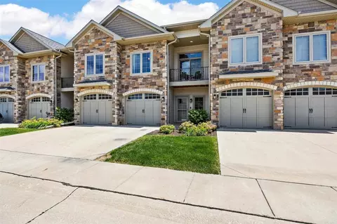 2869 Blue Sage Dr, Coralville, IA 52241