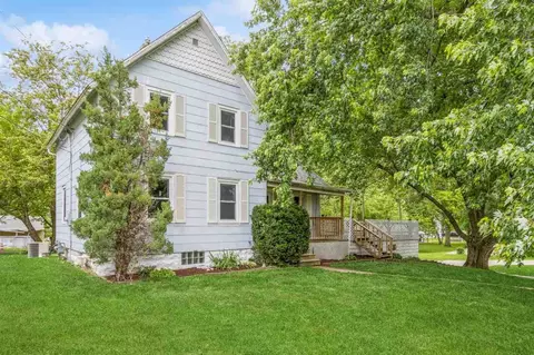 804 North St, Williamsburg, IA 52361