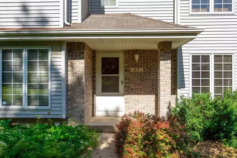 1831 Earl Rd, Iowa City, IA 52246