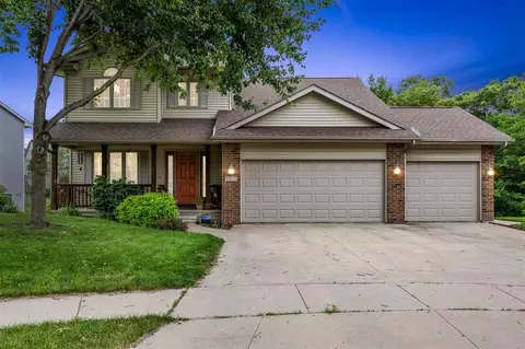 1995 Ashlynd Dr, Coralville, IA 52241