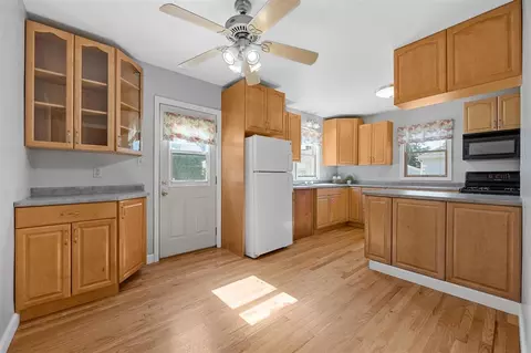 1280 Elmhurst Dr NE, Cedar Rapids, IA 52402 photo 17