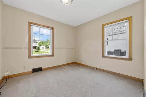 1280 Elmhurst Dr NE, Cedar Rapids, IA 52402 photo 19