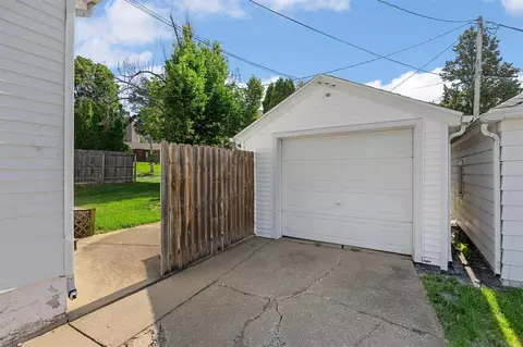 1280 Elmhurst Dr NE, Cedar Rapids, IA 52402 photo 28