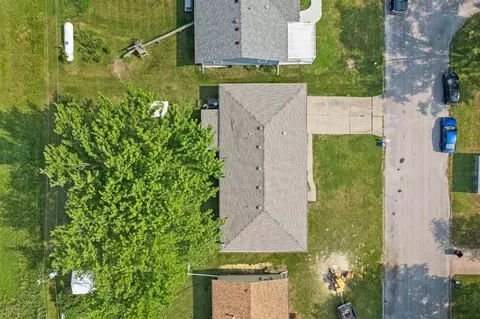 110 S Locust St, Bennett, IA 52721 photo 32