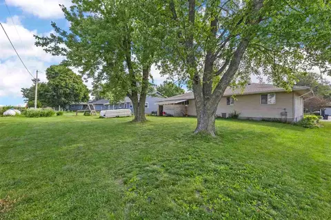 110 S Locust St, Bennett, IA 52721 photo 25