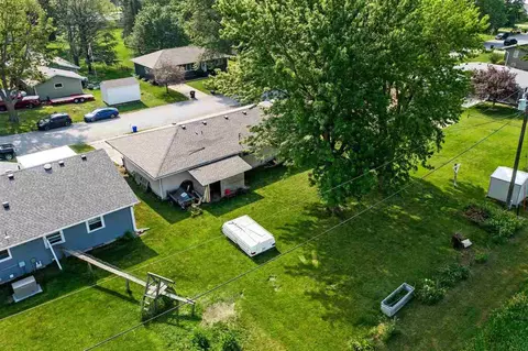 110 S Locust St, Bennett, IA 52721 photo 30