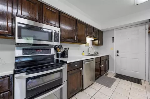 1870 Highland Rd, Ely, IA 52227 photo 7