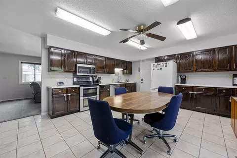 1870 Highland Rd, Ely, IA 52227 photo 6