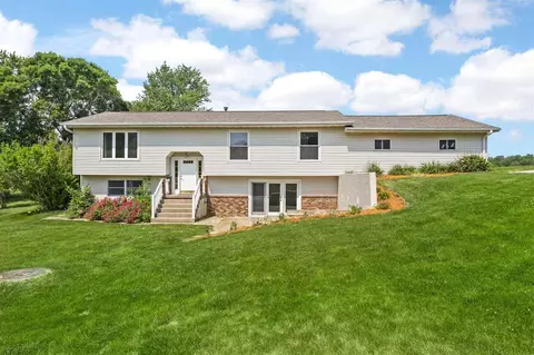 1623 Polk Ave, Solon, IA 52333