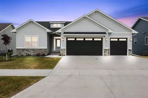 1820 Denison Ave, North Liberty, IA 52317