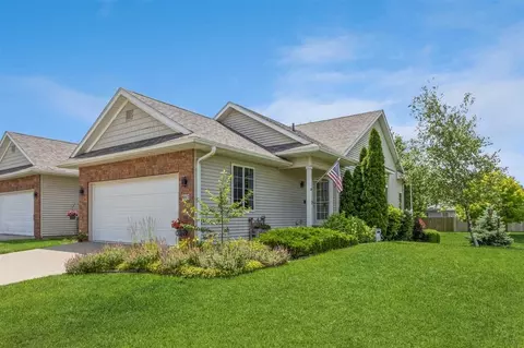 867 W Cherry St, North Liberty, IA 52317