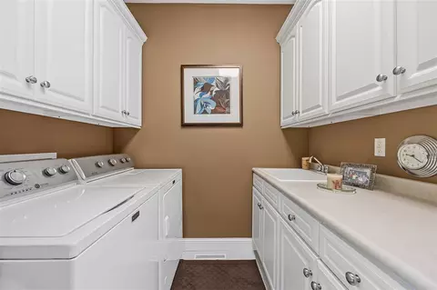 2491 Westwind Ln, Cedar Rapids, IA 52411 photo 21
