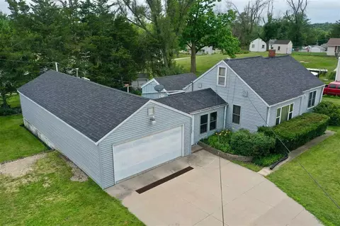6573 Mount Vernon Rd SE, Cedar Rapids, IA 52403