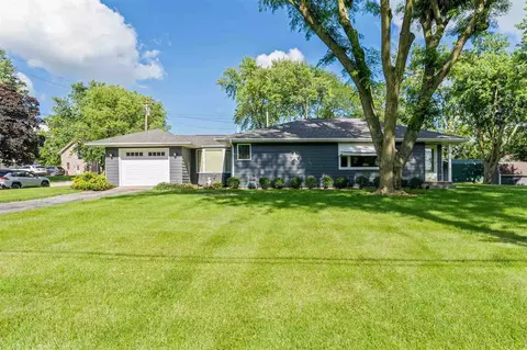 1036 N Marion Ave, Washington, IA 52353