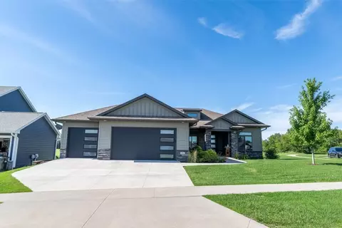 4101 Barbaro Ave, Iowa City, IA 52240