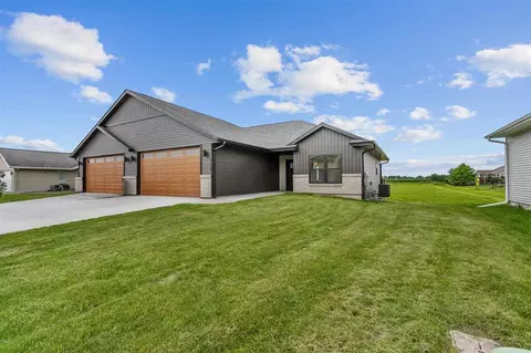 715 W 3rd St, Kalona, IA 52247