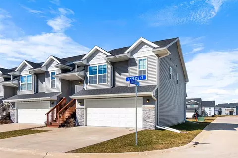 350 Cypress Ct, Solon, IA 52333