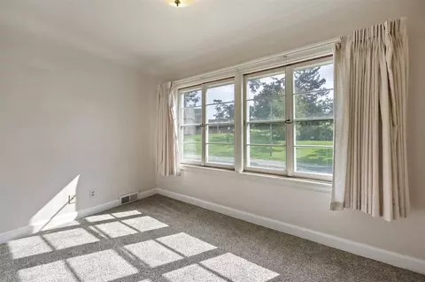 1265 Hazel Dr NE, Cedar Rapids, IA 52402 photo 22