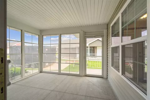 856 NE Crescent View Dr, Cedar Rapids, IA 52402 photo 10